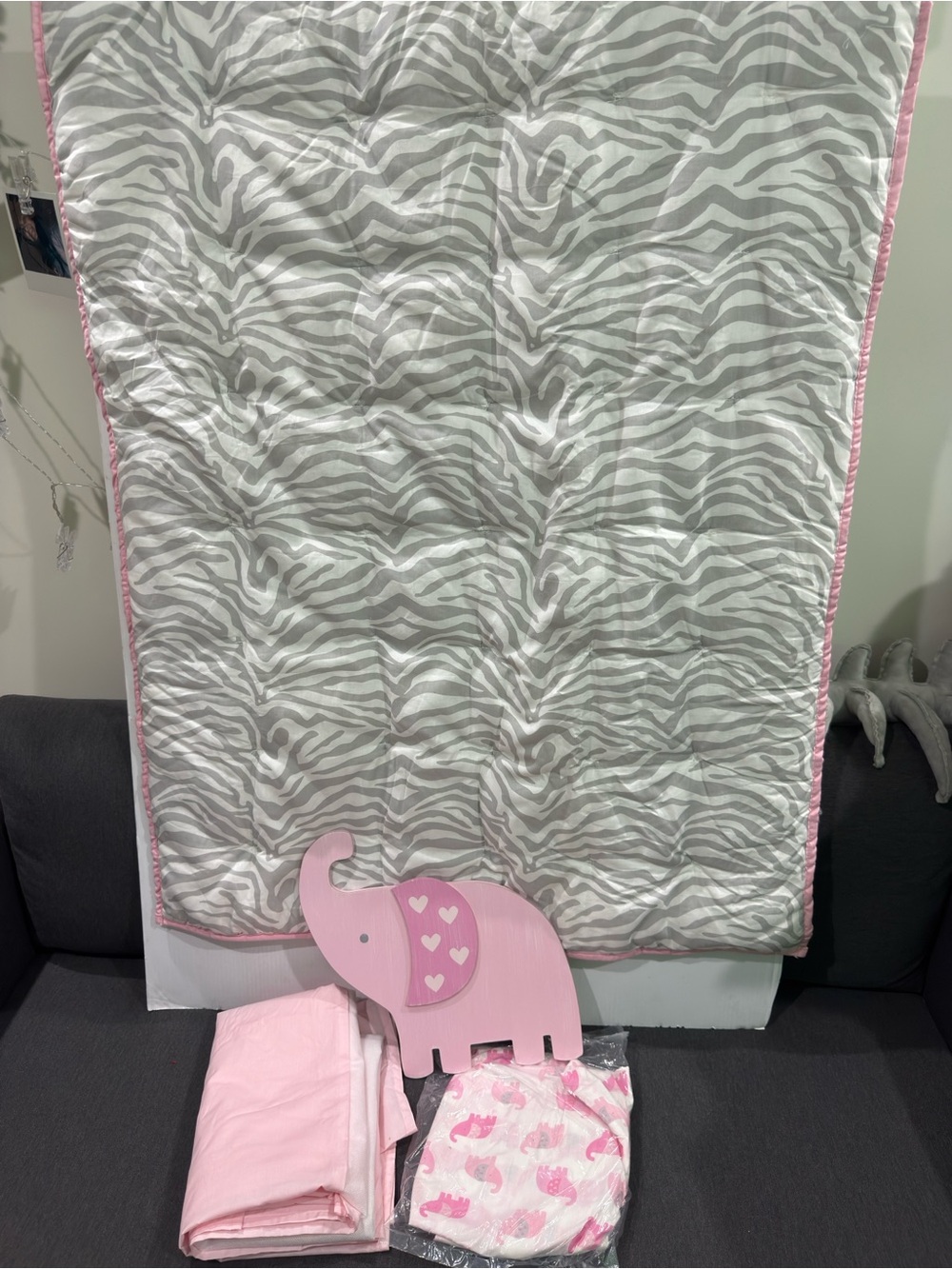 Gray Zebra Print w elephant Baby Crib bedding nursery new see details